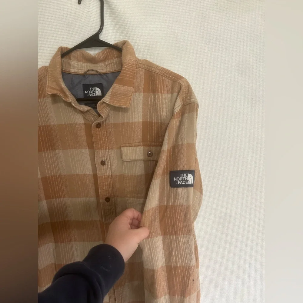 Men’s north face button up flannel
